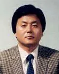 (전직)행정공무원인 정정부의 대표 이미지