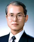 대학교수인 이은복의 대표 이미지