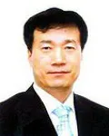 행정공무원인 여희광의 대표 이미지