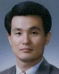 방송기자인 강정기의 대표 이미지