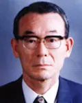 (전직)경제기관단체인, (전직)국영기업인, (전직)행정공무원인 전진의 대표 이미지