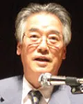 소설가인 이회성의 대표 이미지