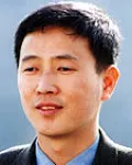 신문기자인 고규석의 대표 이미지