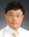 신경외과의사, 대학교수인 백광흠의 대표 이미지
