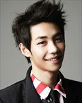 가수인 현선의 대표 이미지