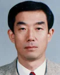 대학교수, (전직)미술기관단체인인 이영두의 대표 이미지