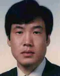 대학교수인 박신의 대표 이미지