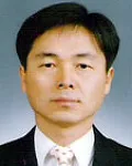 대학교수인 김인겸의 대표 이미지