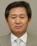 신문기자인 손인락의 대표 이미지