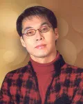 가수인 강건의 대표 이미지