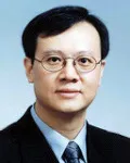 의사인 김동관의 대표 이미지
