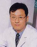소아과의사, 대학교수인 백용운의 대표 이미지