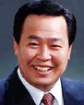 (전직)광역의회의원, (전직)농협인, (전직)사회기관단체인인 김교근의 대표 이미지