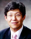 공인회계사인 이성엽의 대표 이미지