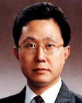피부과의사, 대학교수인 김유찬의 대표 이미지