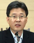 행정공무원인 여인홍의 대표 이미지