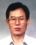 대학교수인 엄윤용의 대표 이미지