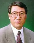 재활의학과의사, (전직)대학교수인 이강우의 대표 이미지