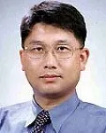 비뇨기과의사, (전직)대학교수인 신명식의 대표 이미지