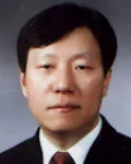 이비인후과의사, (전직)대학교수인 류찬의 대표 이미지