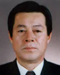 (전직)행정공무원인 김두동의 대표 이미지