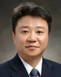일반외과의사, 대학교수인 윤성수의 대표 이미지