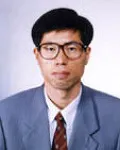 치과의사, 대학교수인 김형룡의 대표 이미지