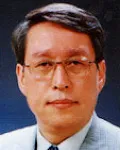 (전직)외무공무원인 태석원의 대표 이미지