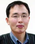 대학교수인 강병근의 대표 이미지