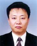 대학교수인 윤종욱의 대표 이미지