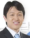 농구감독인 위성우의 대표 이미지
