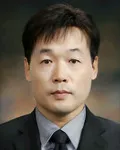 가수인 조재권의 대표 이미지
