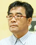 시인인 이교상의 대표 이미지
