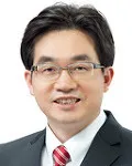 의사, 대학교수, 정당인인 이덕영의 대표 이미지