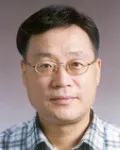 연구인인 최명재의 대표 이미지