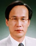 학교법인인, (전직)대학교수인 최병국의 대표 이미지