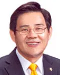 (전직)기초의회의원인 김관용의 대표 이미지