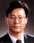 대학교수인 강신의 대표 이미지