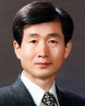 (전직)대학교수, (전직)교육공무원인 이재헌의 대표 이미지