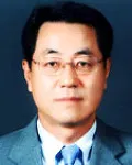 (전직)연구인인 고철의 대표 이미지