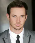 영화배우인 라이언 메리맨의 대표 이미지