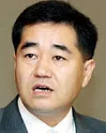 대학교수인 홍창의의 대표 이미지