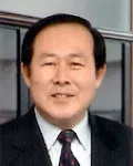 행정공무원인 오충근의 대표 이미지