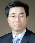 (전직)경제기관단체인, (전직)행정공무원인 이용두의 대표 이미지