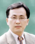대학교수인 박수홍의 대표 이미지