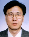 (전직)신문인인 송은섭의 대표 이미지