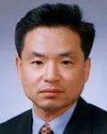 대학교수인 편영수의 대표 이미지