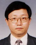 전문직인 김원율의 대표 이미지