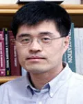 대학교수인 홍주유의 대표 이미지
