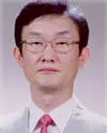 대학교수인 한용현의 대표 이미지